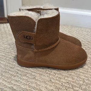 Ugg toddler boots, size 7
